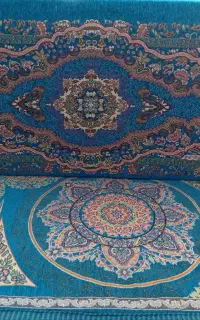 ۴عدد پشتی با دوتا تشک نونو