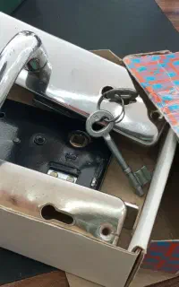 قفل درب