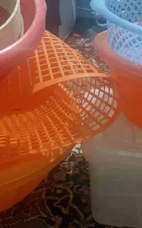 تعدادی وسایل اشپزخونه ب قیمت خیلی پایین.
