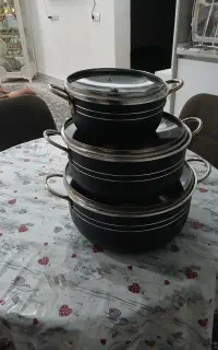 سه تا قابلمه ۲۵۰۰