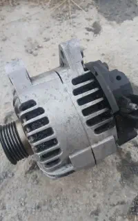 دینام  ریگلاتور دار 150 آمپر والئو.ساخت فرانسه