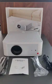 ویدئو پروژکتور از برند گیگ اسپیس مدل y3pro