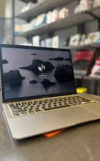 macbook air M1 2020