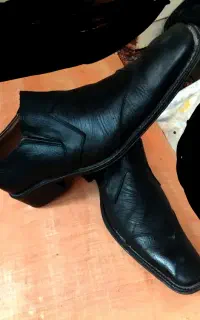 کفش چرمی