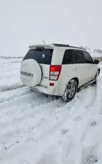 سوزوکی ویتارا ۲۰۰۰ دنده ای
