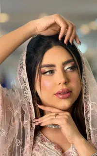 کلیه خدمات آرایشی بجز ناخن