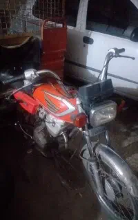 موتور سیکلت سه چرخ