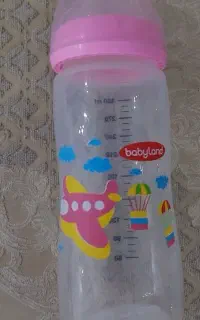 شیشه شیر بچه