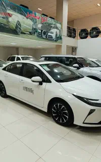 کرولا الیت منطقه آزاد هم بنزین و هیبرید 2026
