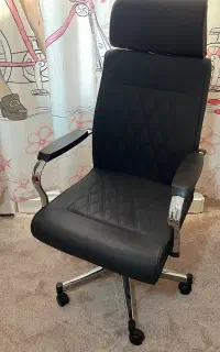 صندلی چرخدار جکدار