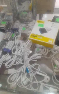 لوازم جانبی موبایل برای فروش بدلیل جمع کردن مغازه