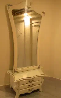 آینه کنسول سه کشو مناسب آرایشگاه