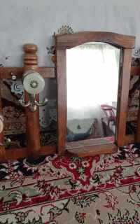رخت آویز چوبی