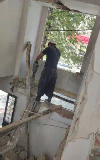 ارائه خدمات تخریب ساختمان و گود برداری سازه نگهان