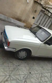 پیکان 82
