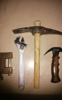ابزار کار لازم ندارم