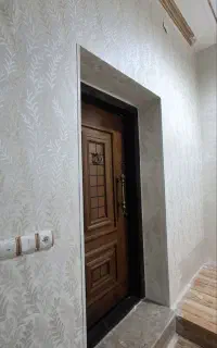 نصاب کاغذ دیواری