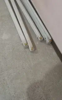 مهتابی دیواری ۴۰ وات قدیمی