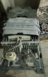 دو عدد آبگرم کن سالم ونو