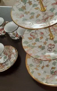 قهوه خوری وشیرینی خوری