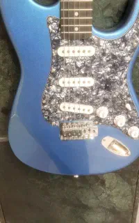 گیتار  fender bullet strat