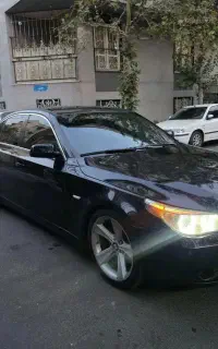 بی ام و ۵۳۰ عروسک