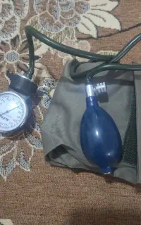 دستگاه فشار سنج طبی