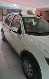 فروش یه دستگاه خودرو کوئیک سفید