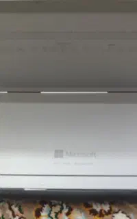 فروش تعدادی لپتاپ های سرفیس