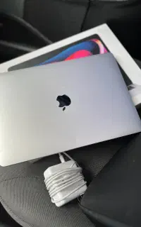 مک بوک پرو m1 پرو 2020