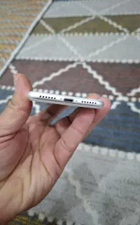 آیفون 7سیلور 128