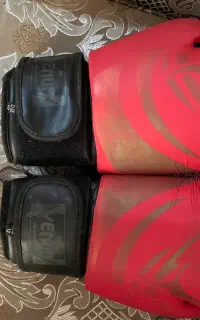دستکش بوکس ونوم