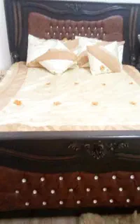 تخت دونفره .
