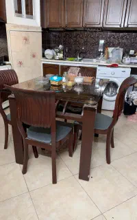 میزصبحانه خوری ۴ نفره
