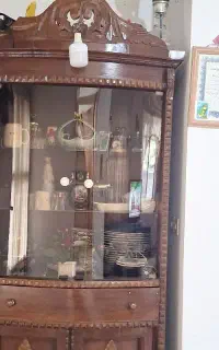 کمد بوفه به سبک سنتی