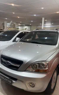 سورنتو ۲۰۰۹ استثنایی نقد و اقساط.یه گلگیر رنگ