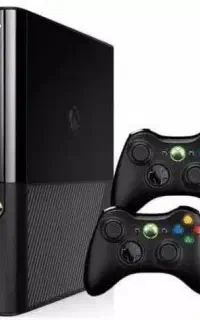Xbox 360 slim کاملا سالم