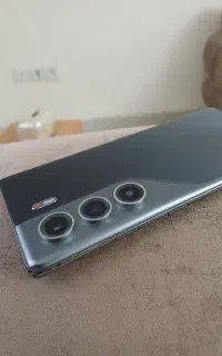Tecno camon 40 pro