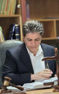 بدون وکیل دفاع کن