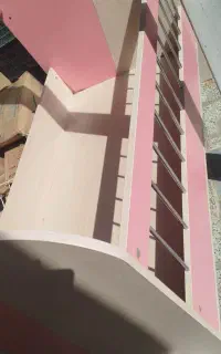 فروش تخت متوسط کودک بسیار تمیز با تشک