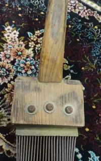 شانه وقیچی قالی بافی