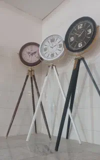 بورس انواع ساعت ایستاده