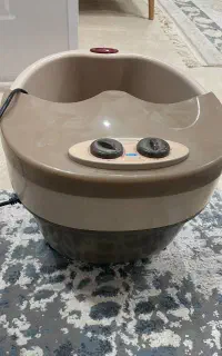 دستگاه جکوزی پدیکور و ماساژور پا و اسپا