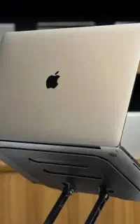 mac book pro 2019  1t touch bar   مک بوک پرو ۲۰۱۹