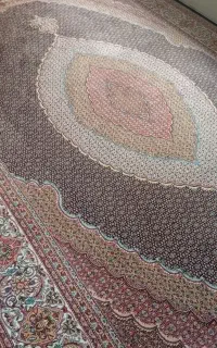 فرش ماهی یک عدد  قیمت بیست میلیون تخفیف داره