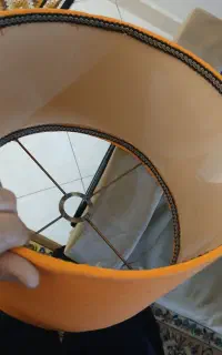 سری آباژور بزرگ ایستاده