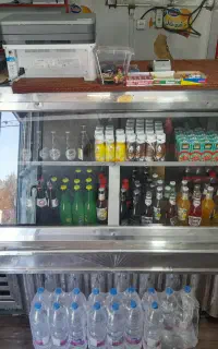 یخچال مغازه درحال کار