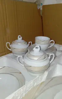 سرویس ظروف چینی اصلی
