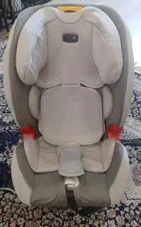 صندلی ماشین کودک