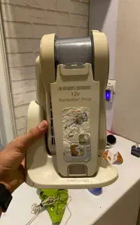 جارو شارژی جارو برقی سالم black&decker